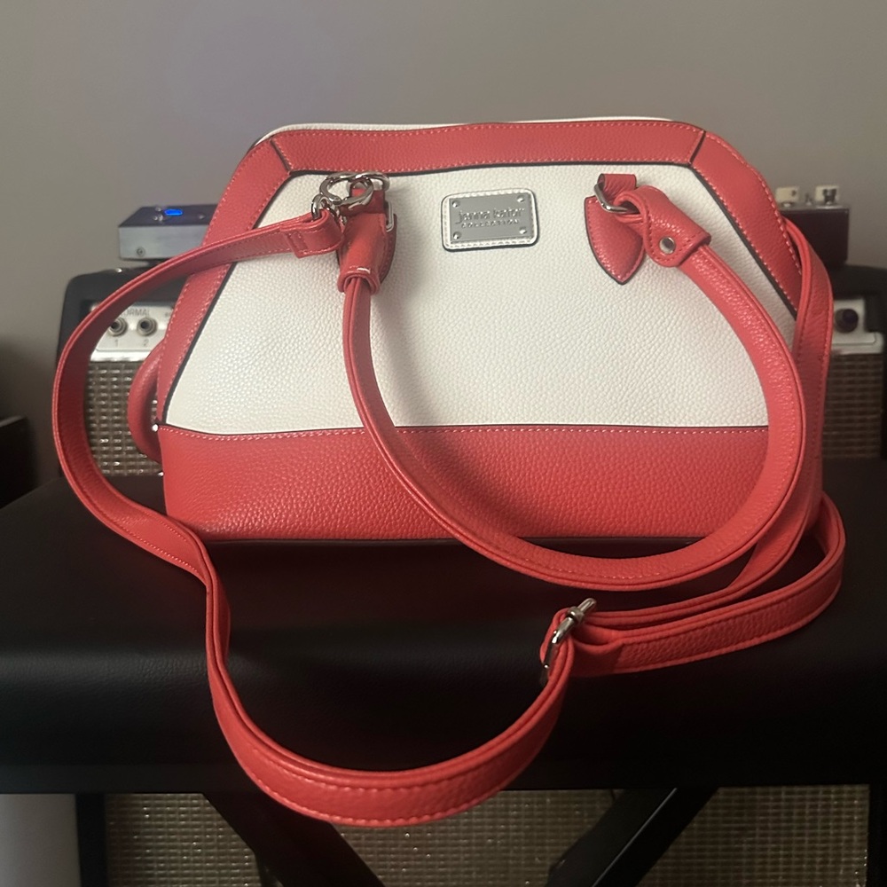 EUC Jenna Kator Satchel